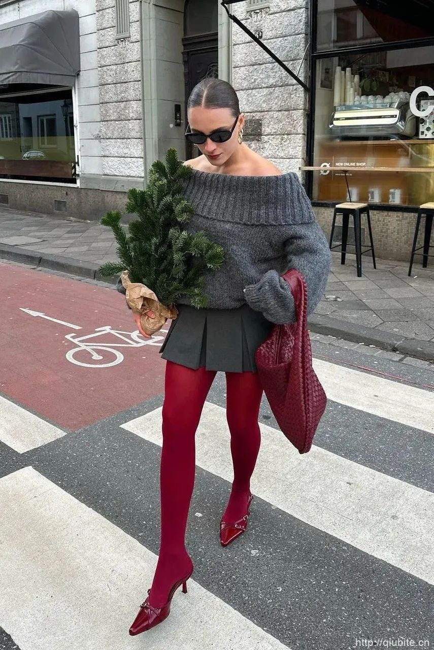 elle 新年刚过,连裤袜就成了“抢手货”?