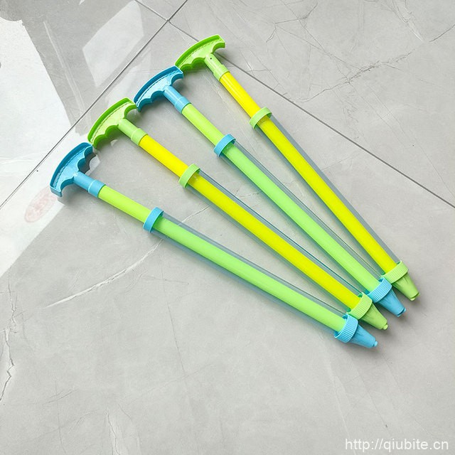 针筒抽拉式儿童水枪玩具